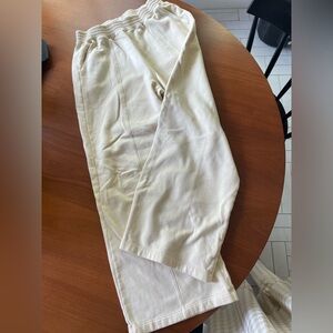 Abercrombie & Fitch Soft AF Cream Sweats